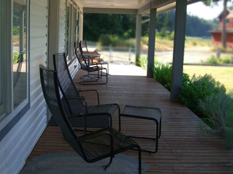 House Features Bowser Beach House, Oceanside Vacation Rental on